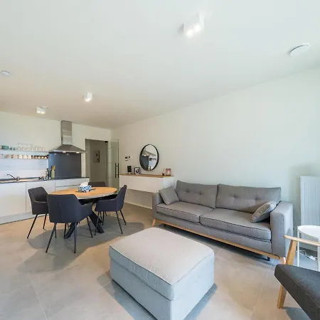 아파트 New-build Near The Center *