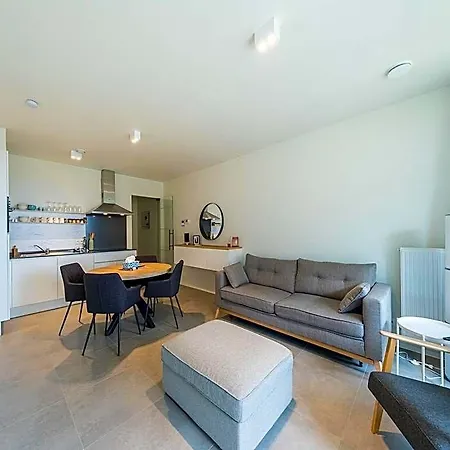 Apartamento New-build Near The Center *